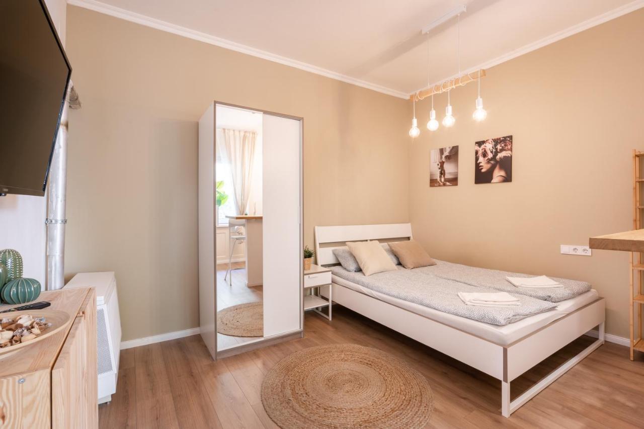 D71 Superior Apartments, Best Location, By Bqa Budapest Bagian luar foto