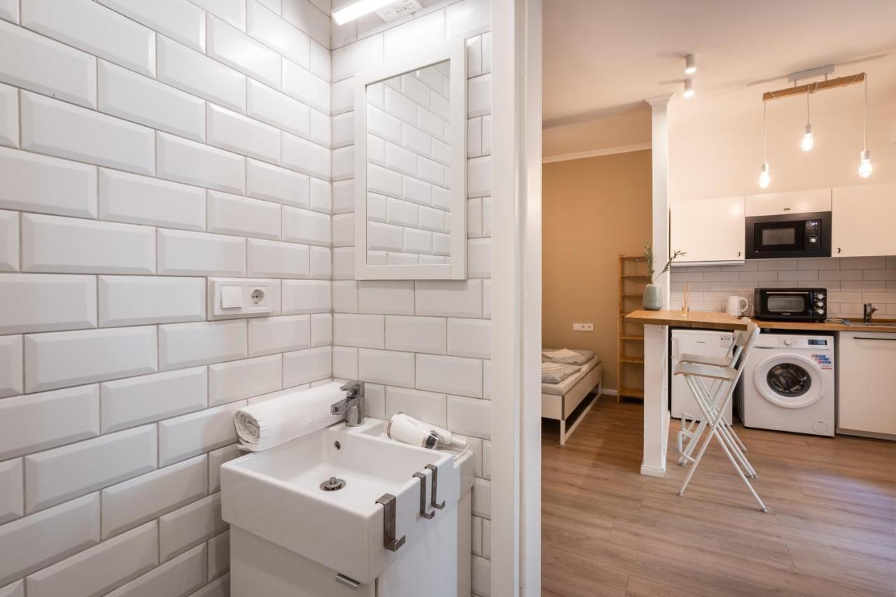 D71 Superior Apartments, Best Location, By Bqa Budapest Bagian luar foto